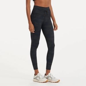 Vuori Daily Legging (camo)